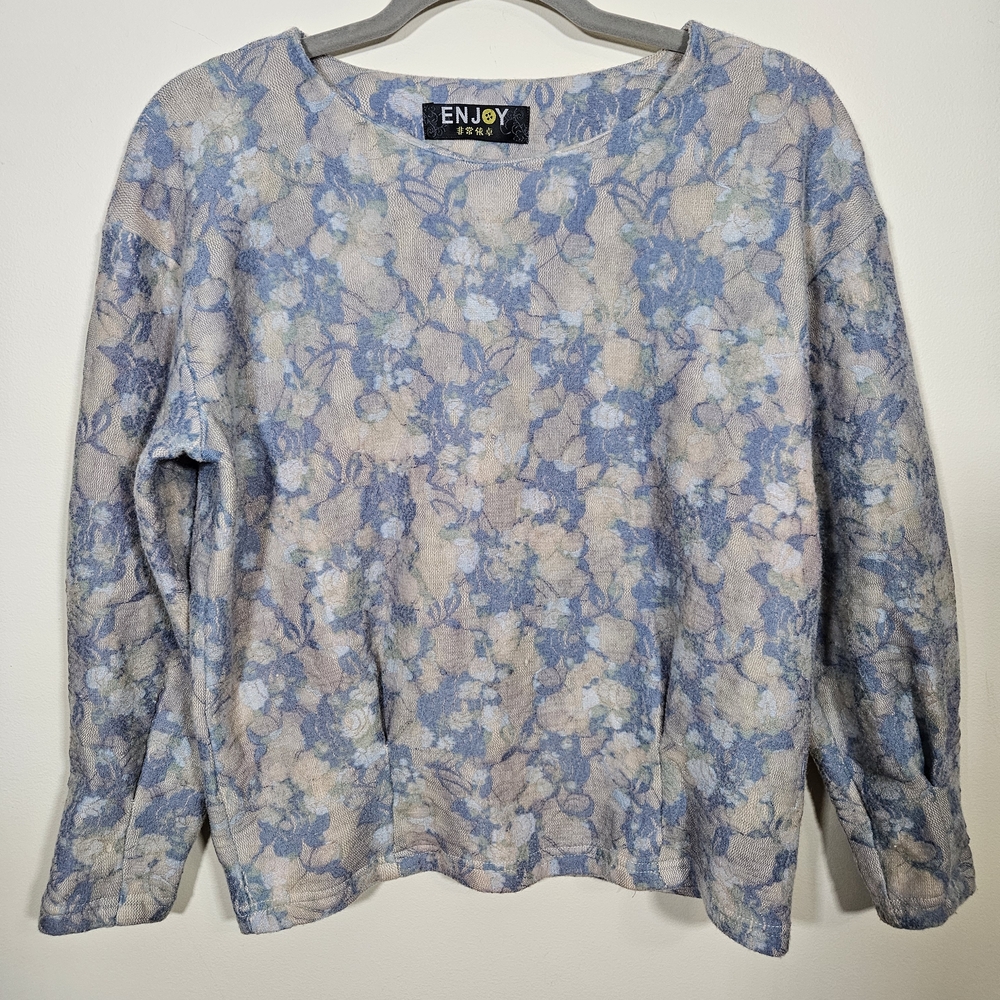 Women's Blue Floral Top